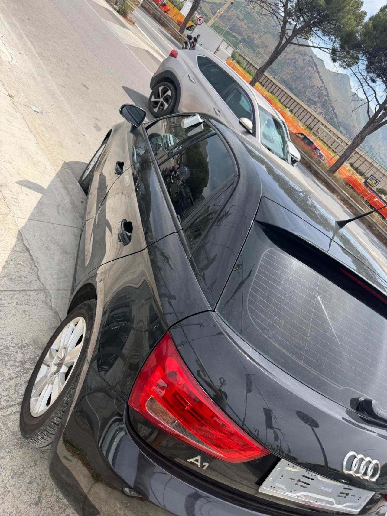 Audi A1 SPB 1.6 TDI Attraction