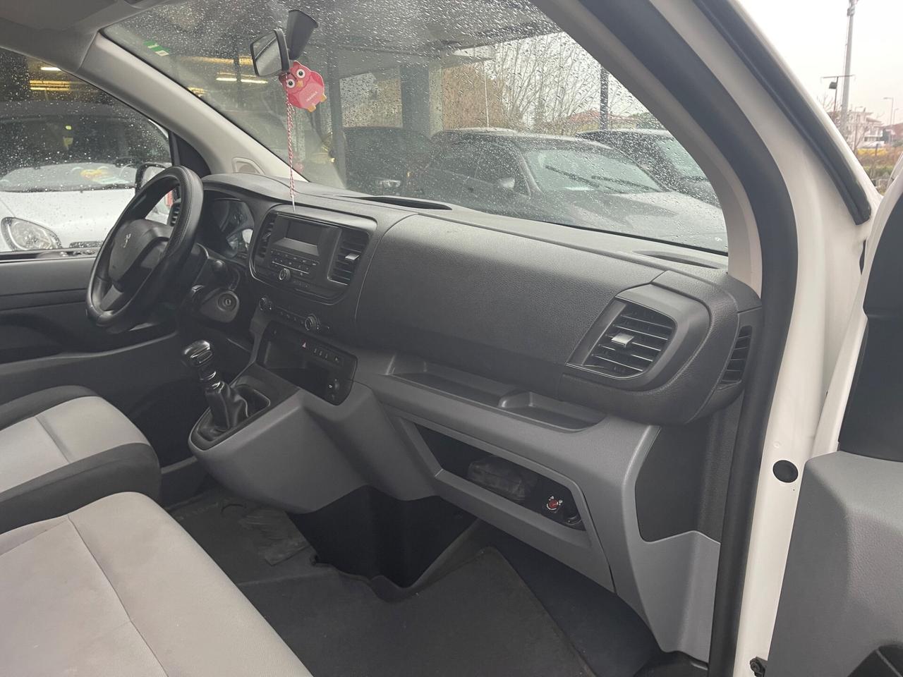 Peugeot Expert BlueHDi 120 S&S PC-TN Combi Compact