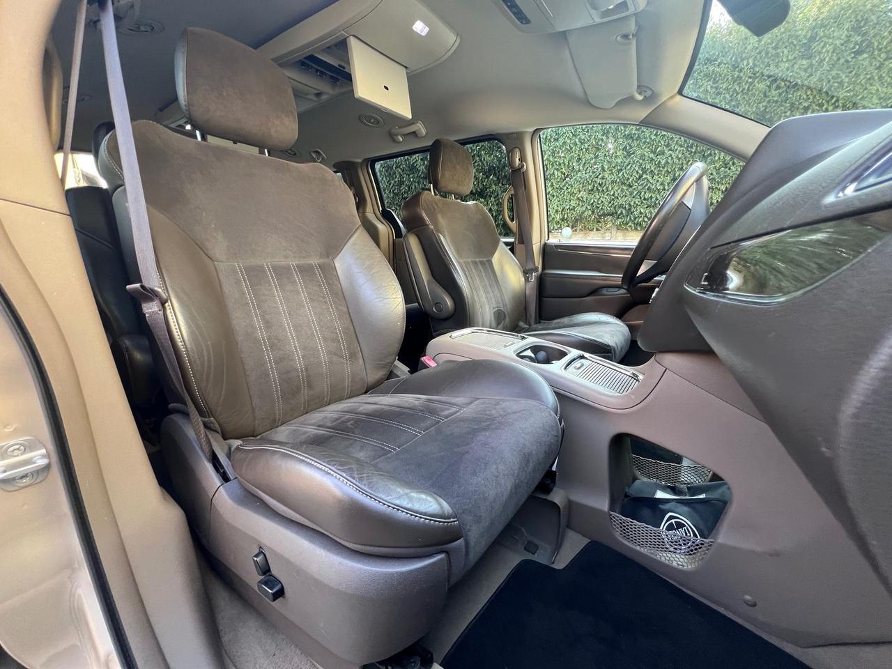 Lancia Voyager 2.8 D Platinum #9528