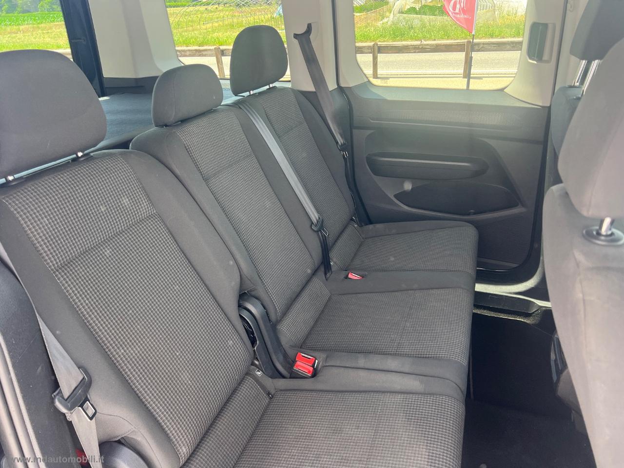 VOLKSWAGEN Caddy 2.0 TDI 102CV Space 5 POSTI AUTOVETTURA