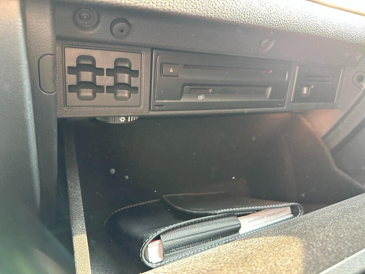 Volkswagen Golf 7.5 1.6 tdi 115cv dsg Sport