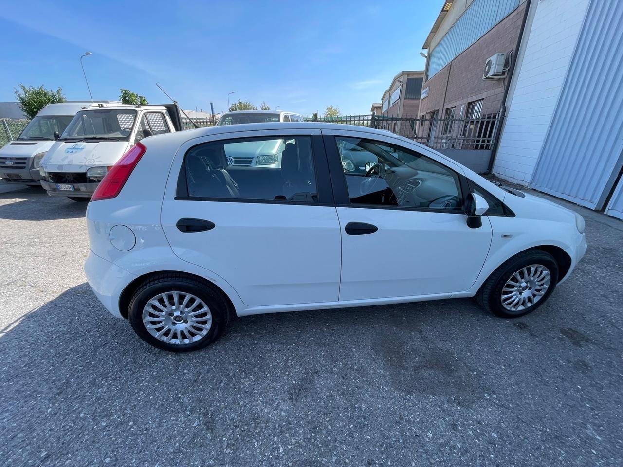 Fiat Punto 1.3 MJT II 75 CV 5 porte Lounge