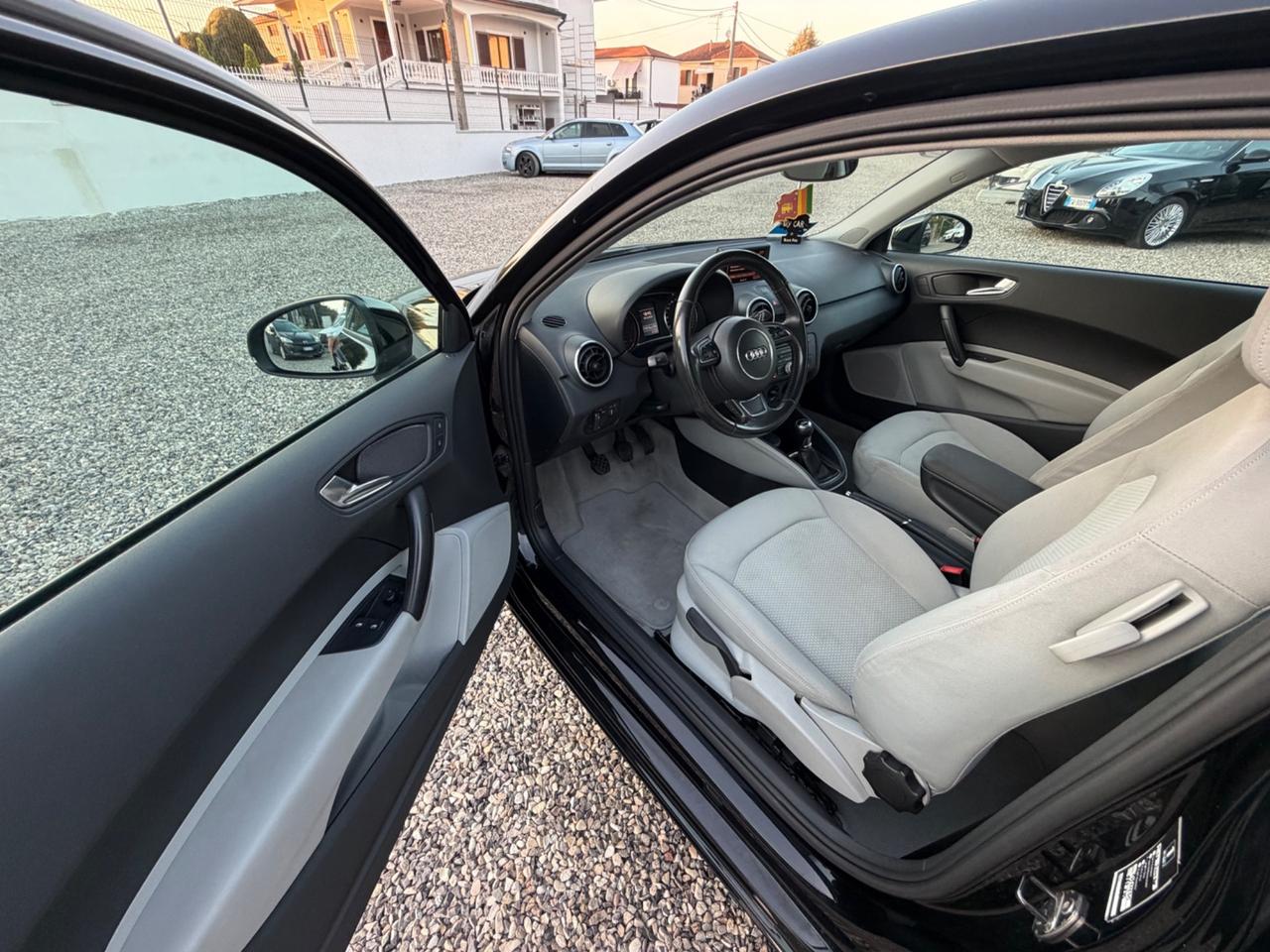 Audi A1 1.6 TDI Attraction