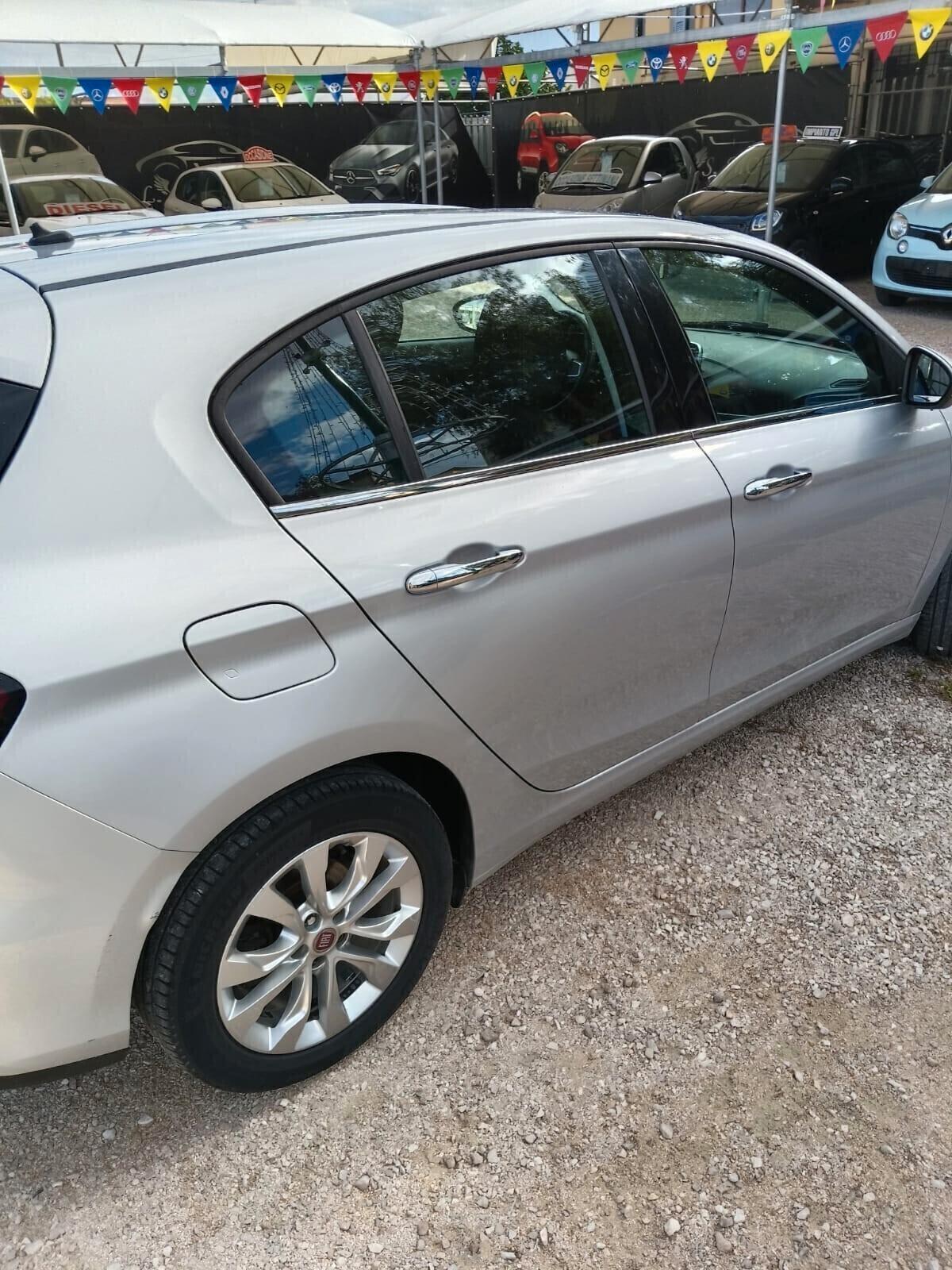 Fiat Tipo 1.6 Mjt S&S 5 porte Easy
