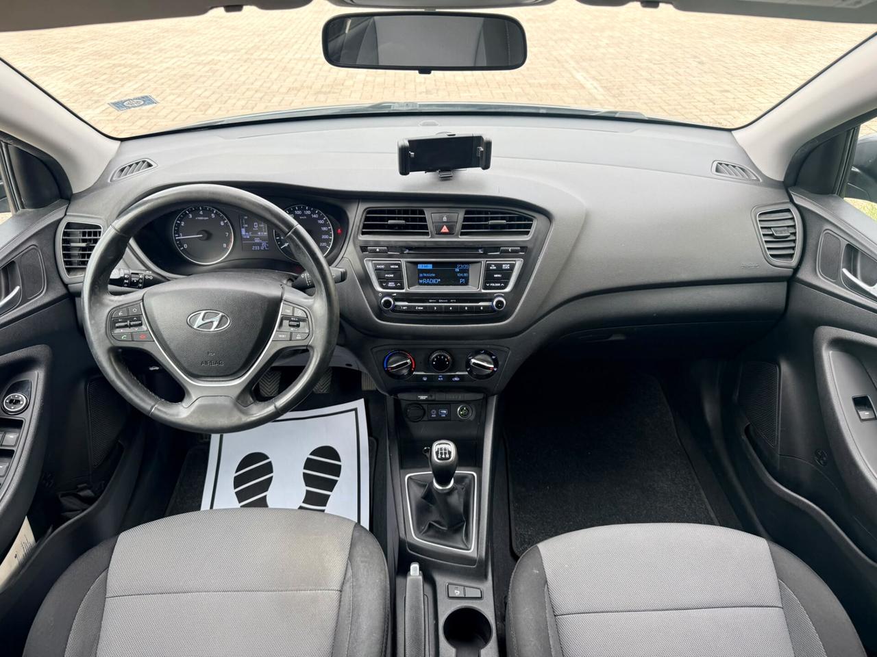 Hyundai i20 1.2 5 porte Econext Comfort 84cv