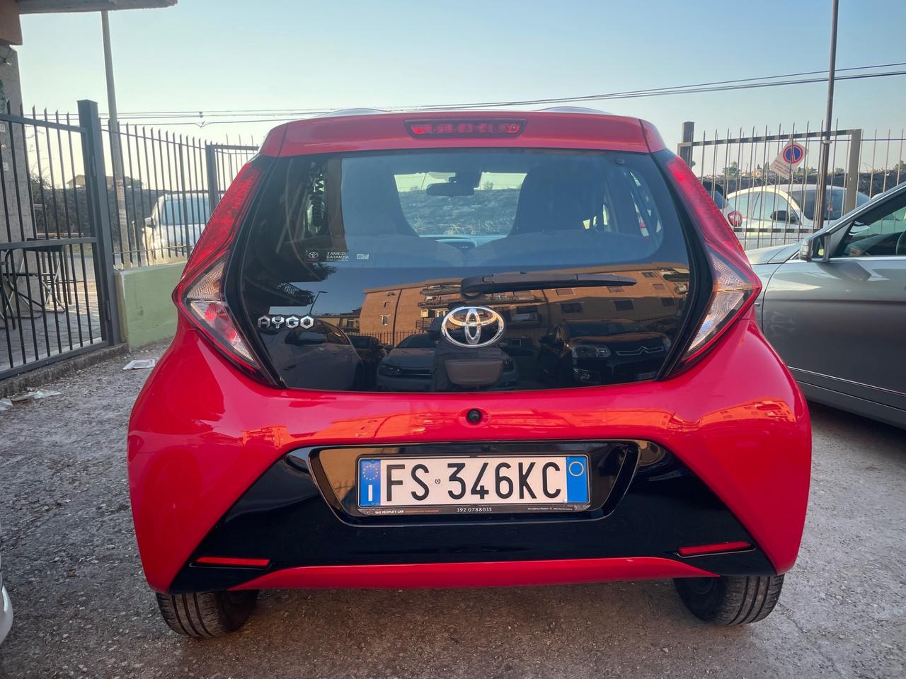 Toyota Aygo 1.0 VVT-i 72 CV 5 porte !!STRAFULL E GARANTITA!!