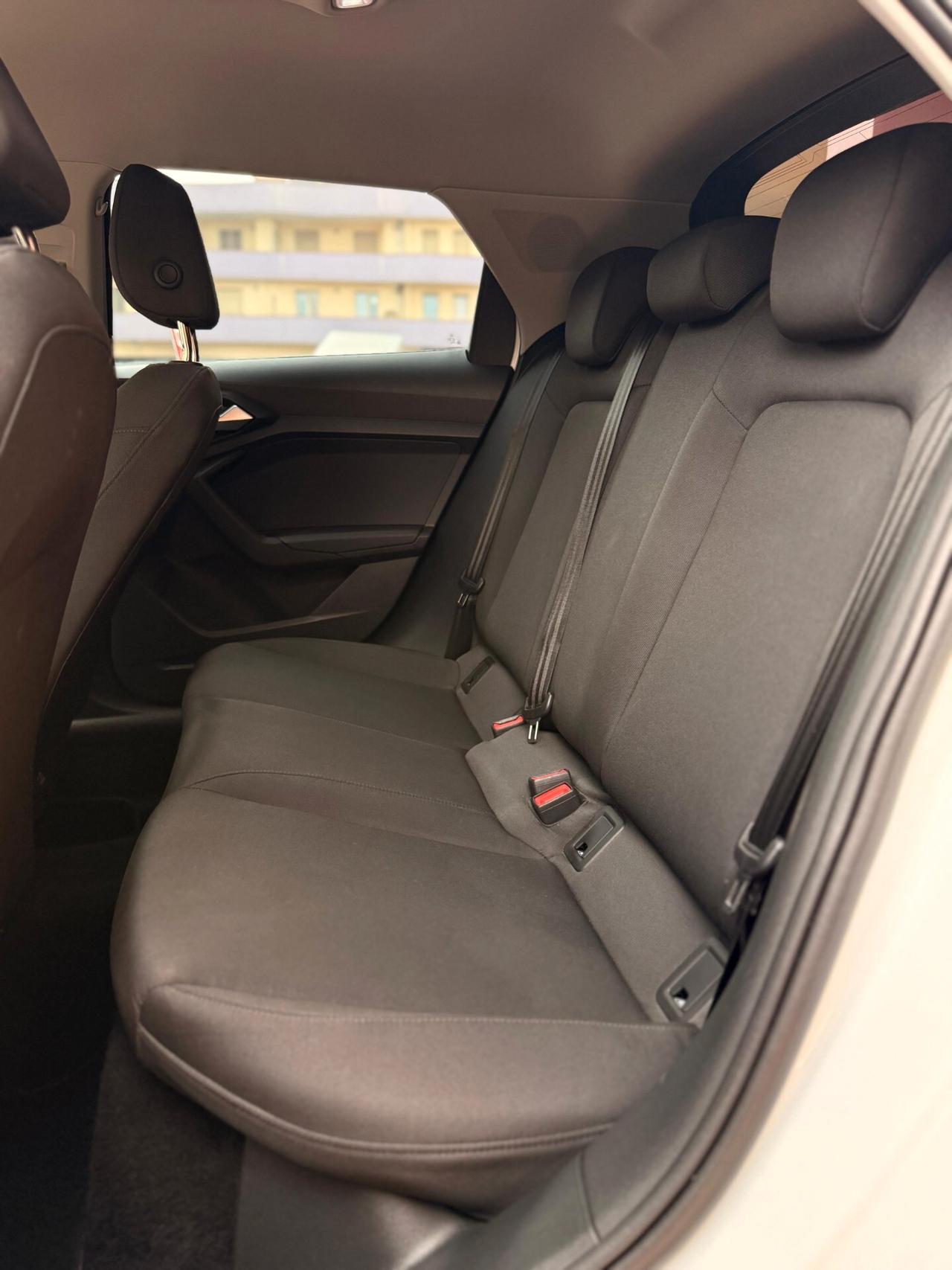 Audi A1 SPB 30 TFSI S line edition