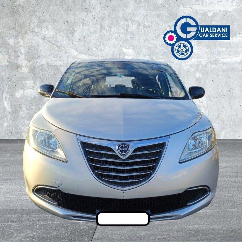 Lancia Ypsilon Ypsilon 1.2 69 CV 5 porte Silver