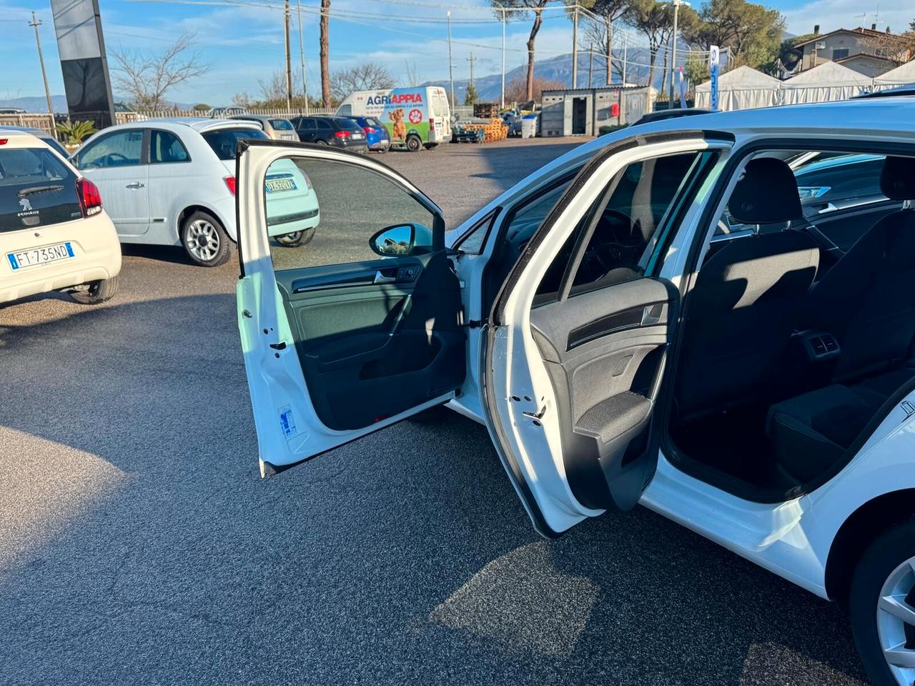 Volkswagen Golf 7 1.6 TDI 105CV DSG 5P HIGHLINE BMT 2014