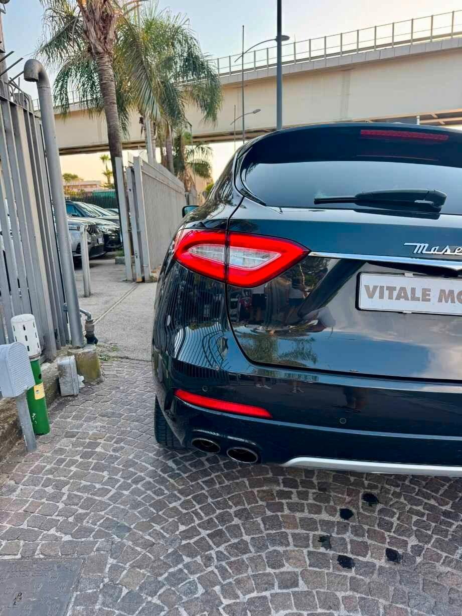 Maserati Levante 3.0 Diesel 275 CV AWD