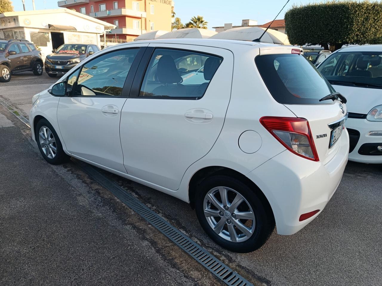 Toyota Yaris 1.4 D-4D Lounge 5 porte