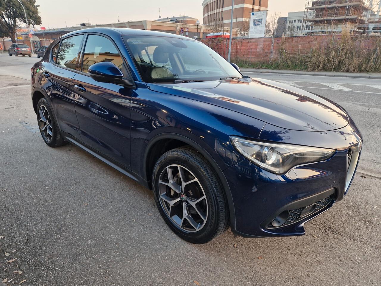 Alfa Romeo Stelvio 2.2 Turbodiesel 210 CV AT8 Q4 Super