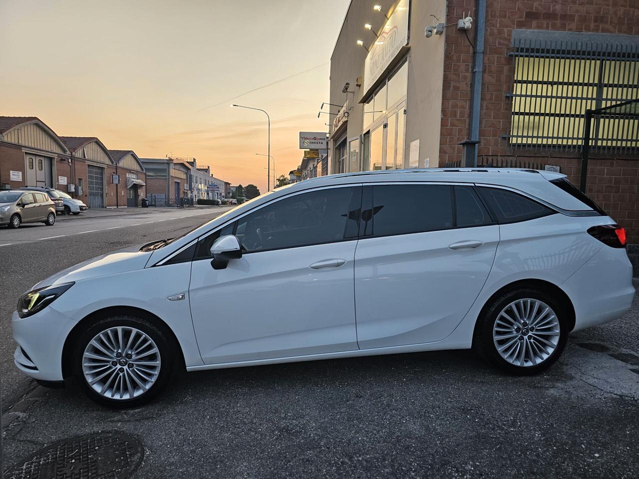 Opel Astra 1.6 CDTi 110cv S&S Sports Tourer Innovation*Euro6*
