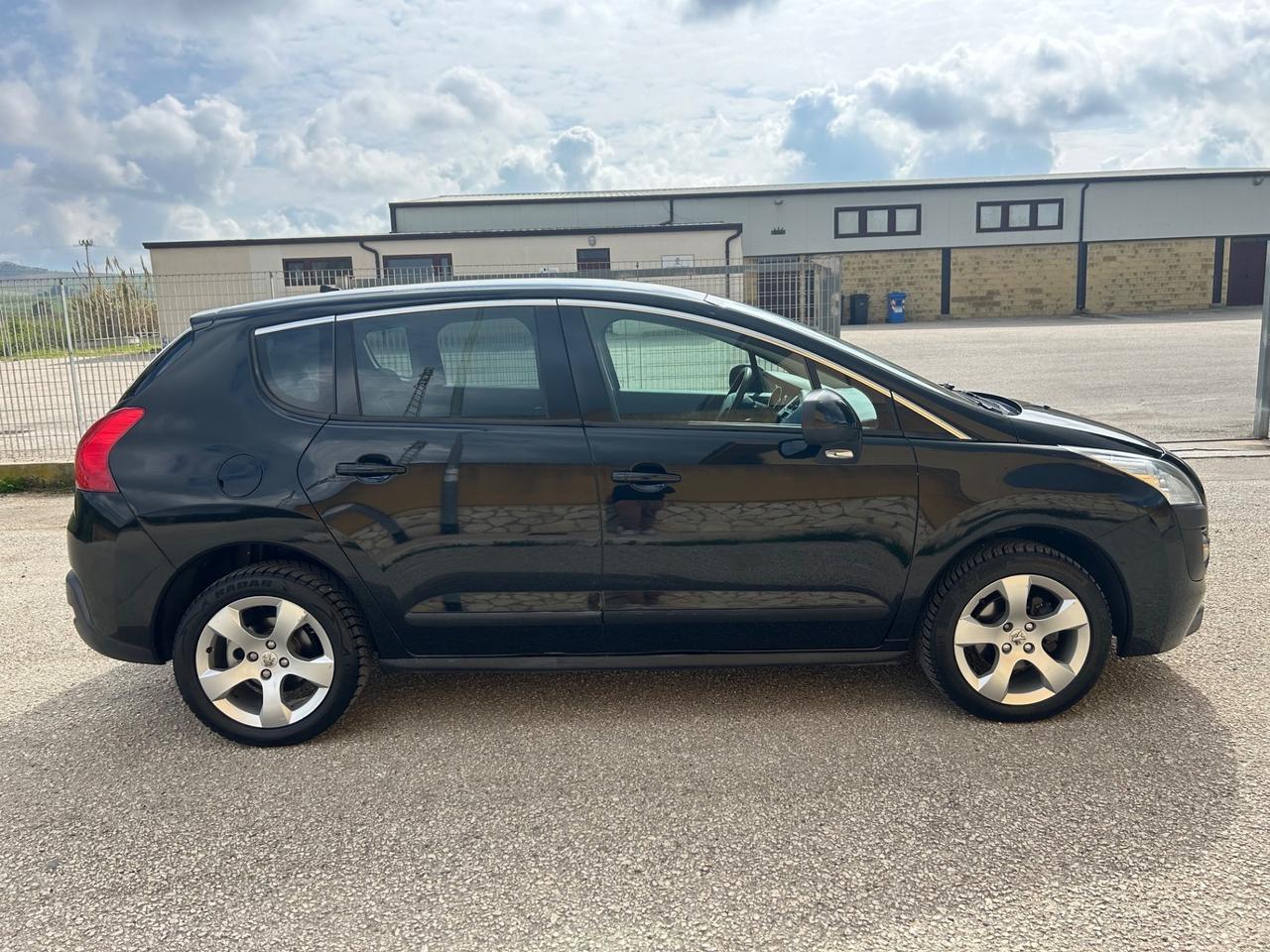 Peugeot 3008 1.6 HDi 115CV Business