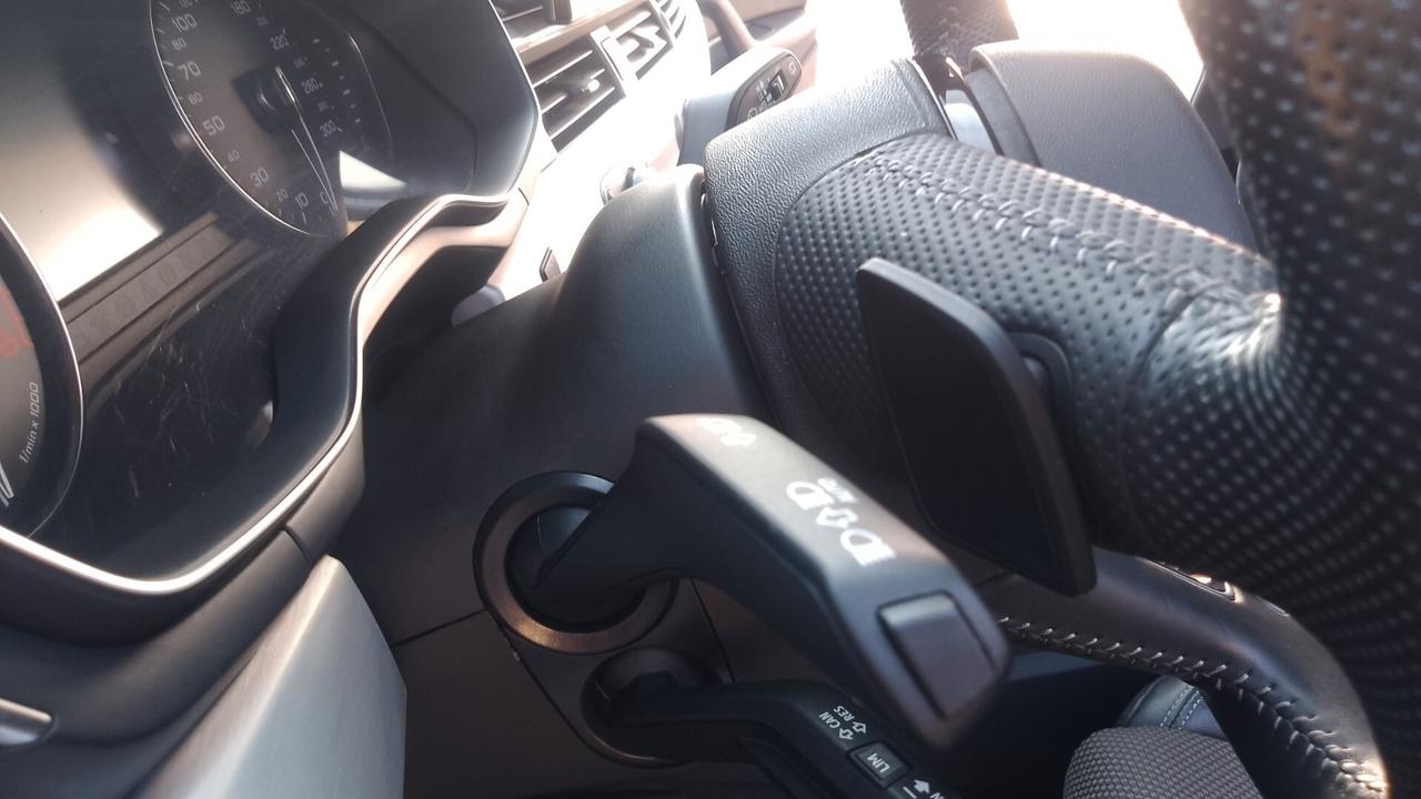 Audi A4 Avant 40 g-tron S tronic line edition 2021