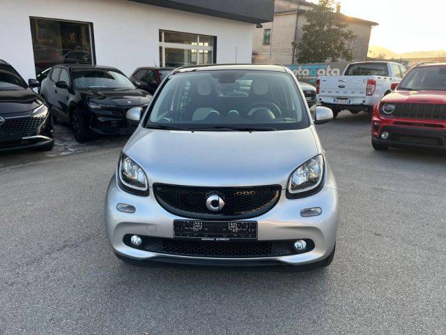 SMART ForFour 70 1.0 Passion