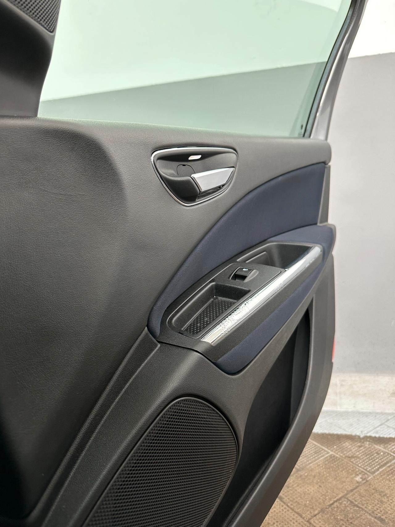 Lancia Delta 1.4 Benz, Full Opt, Tetto aprib, Euro 5, si neopa