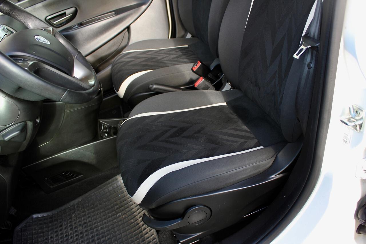 Lancia Ypsilon 1.2 69 CV 5 porte GPL Ecochic Gold SENSORI POST.