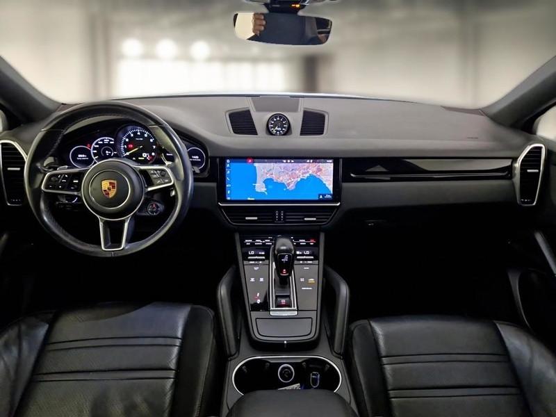 PORSCHE CAYENNE COUPE 3.0 V6 E-Hybrid Autom.