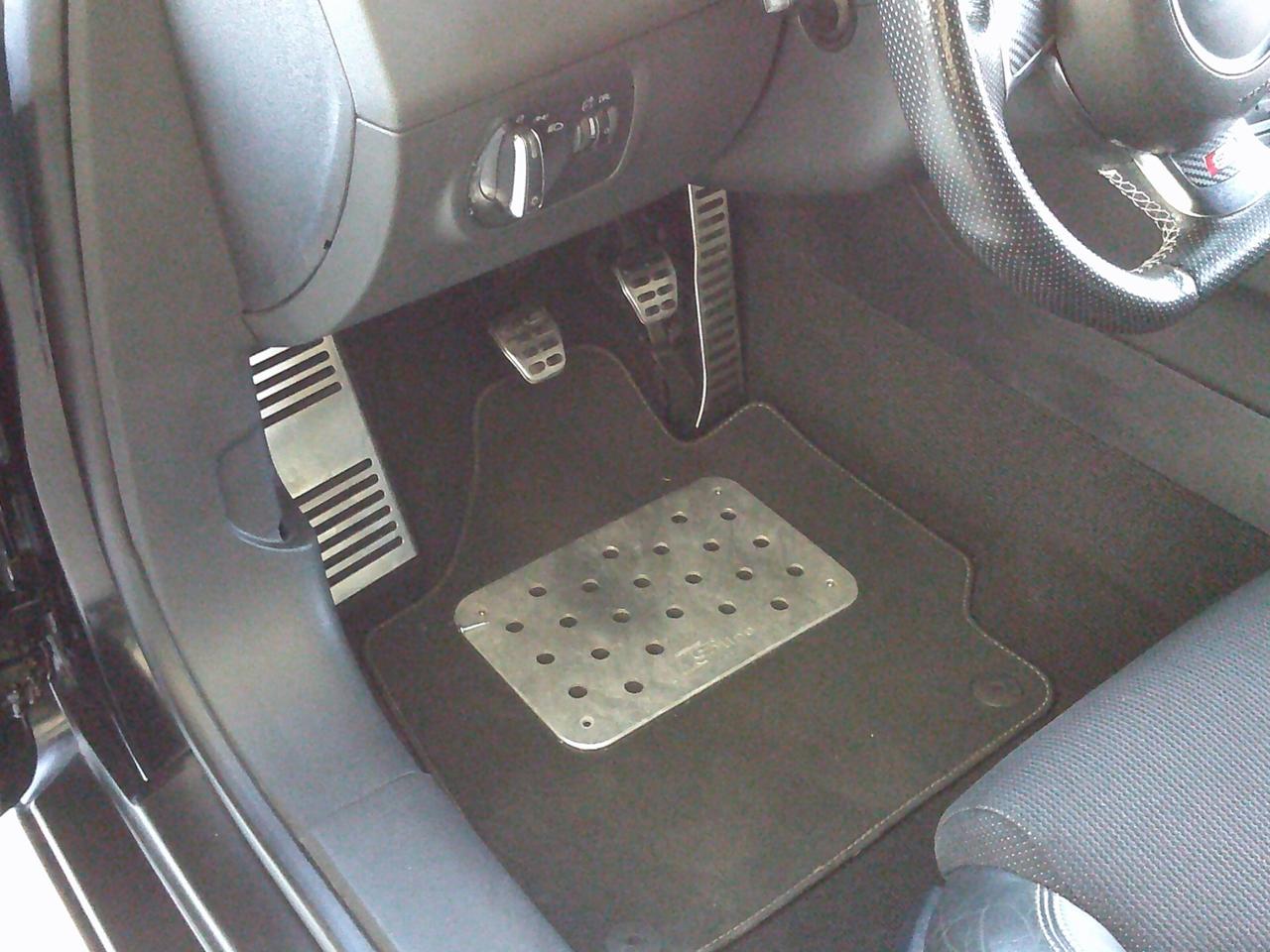 Audi TT Roadster 2.0 TFSI CABRIO FULL 07