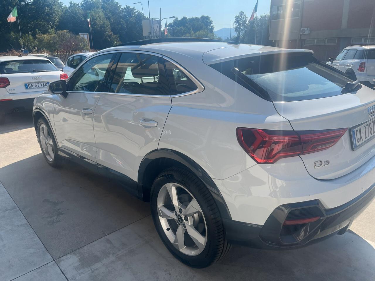 Audi Q3 35 TDI S tronic Business Advanced