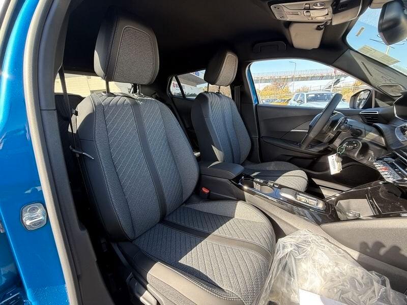 Peugeot 2008 Hybrid 145 e-DCS6 Allure