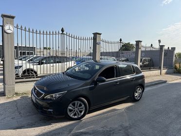 Peugeot 308 BlueHDi 130 EAT8 Allure 2018