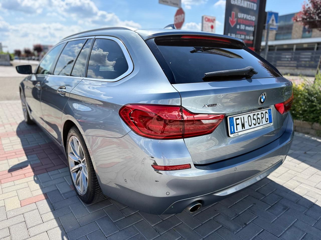Bmw 520d xDrive Touring Luxury