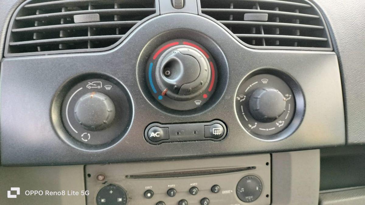 RENAULT - Kangoo 1.6 16v Dynamique 105cv