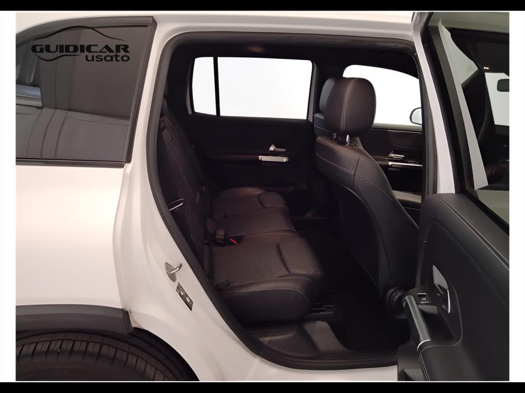 Mercedes-Benz GLB - X247 2019 - GLB 180 d Sport auto