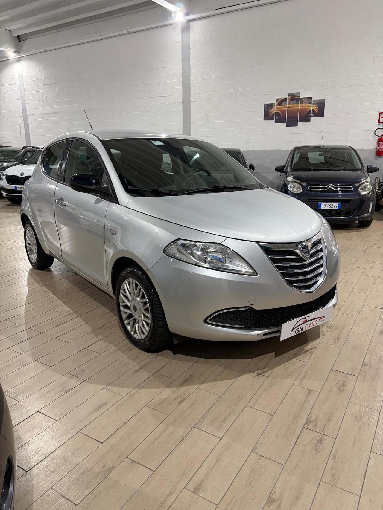 Lancia Ypsilon 0.9 TwinAir 85 CV