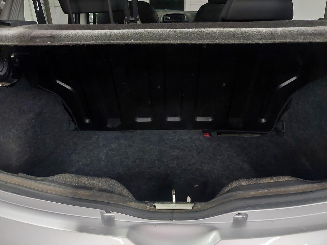 FIAT PUNTO 1.2 5P POCHI KM. 10-2010