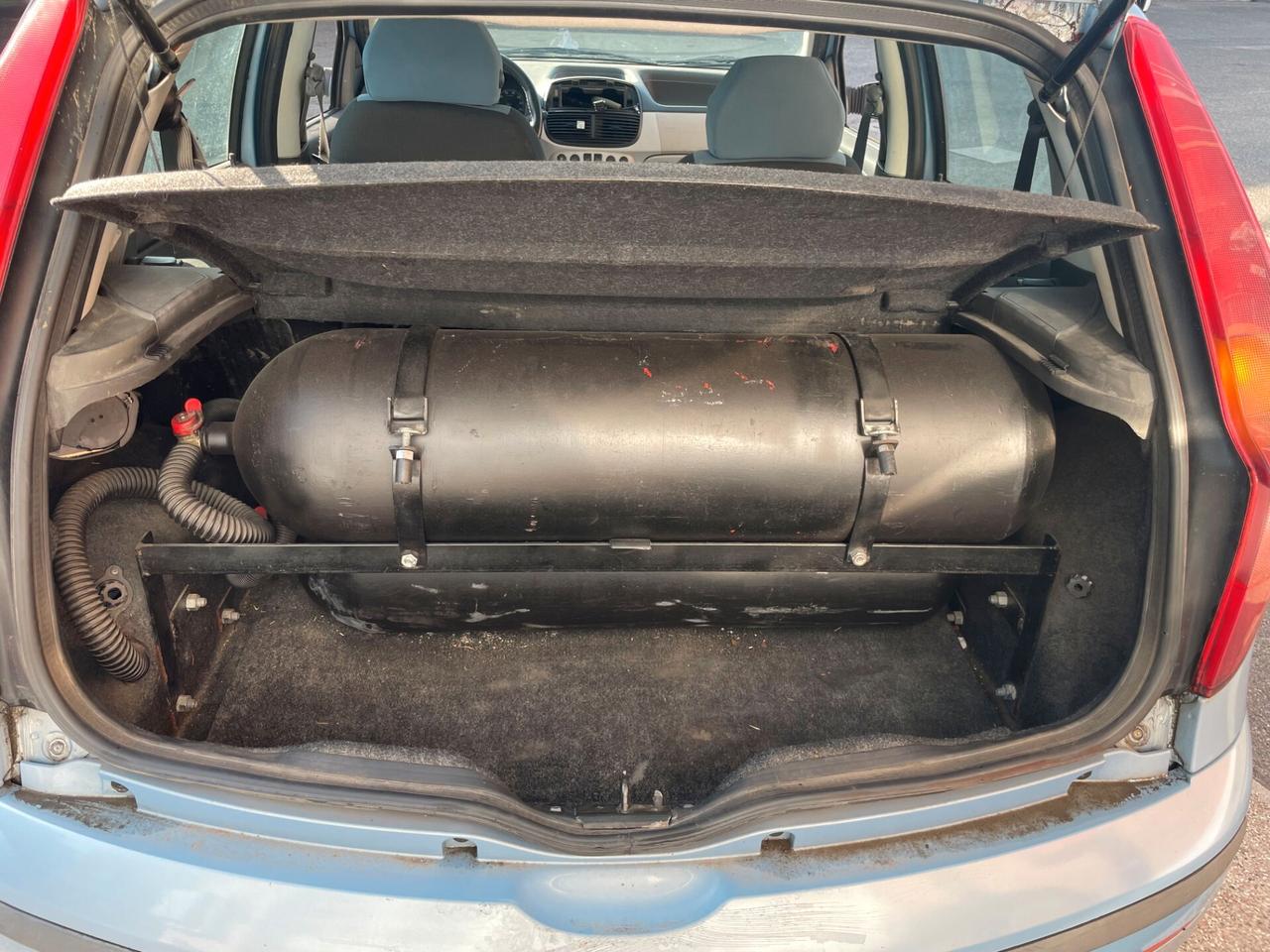 Fiat Punto BENZINA/METANO-SCADENZA BOMBOLE 2029