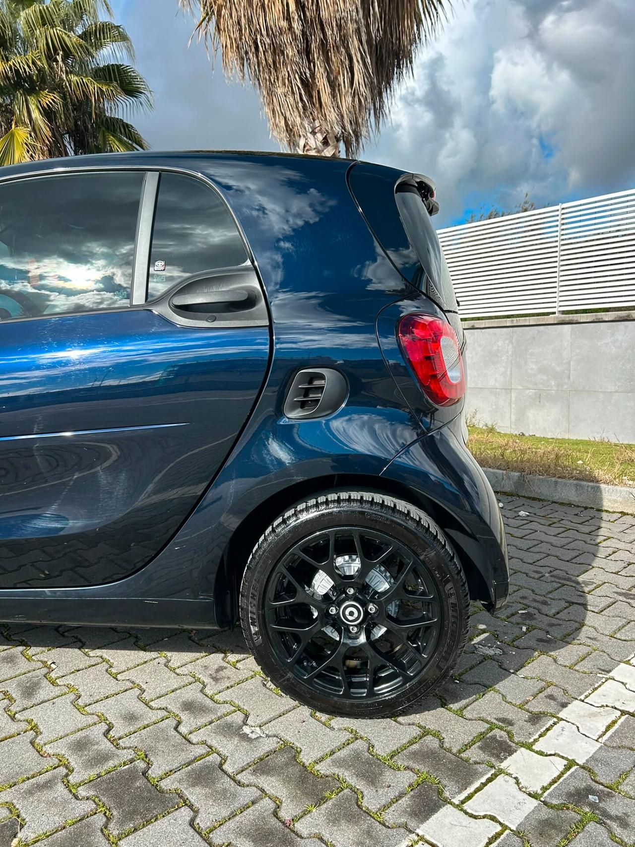 Smart ForTwo 90 0.9 Turbo twinamic parisblue Passion