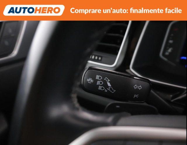 VOLKSWAGEN Taigo 1.0 TSI 110 CV DSG R-Line