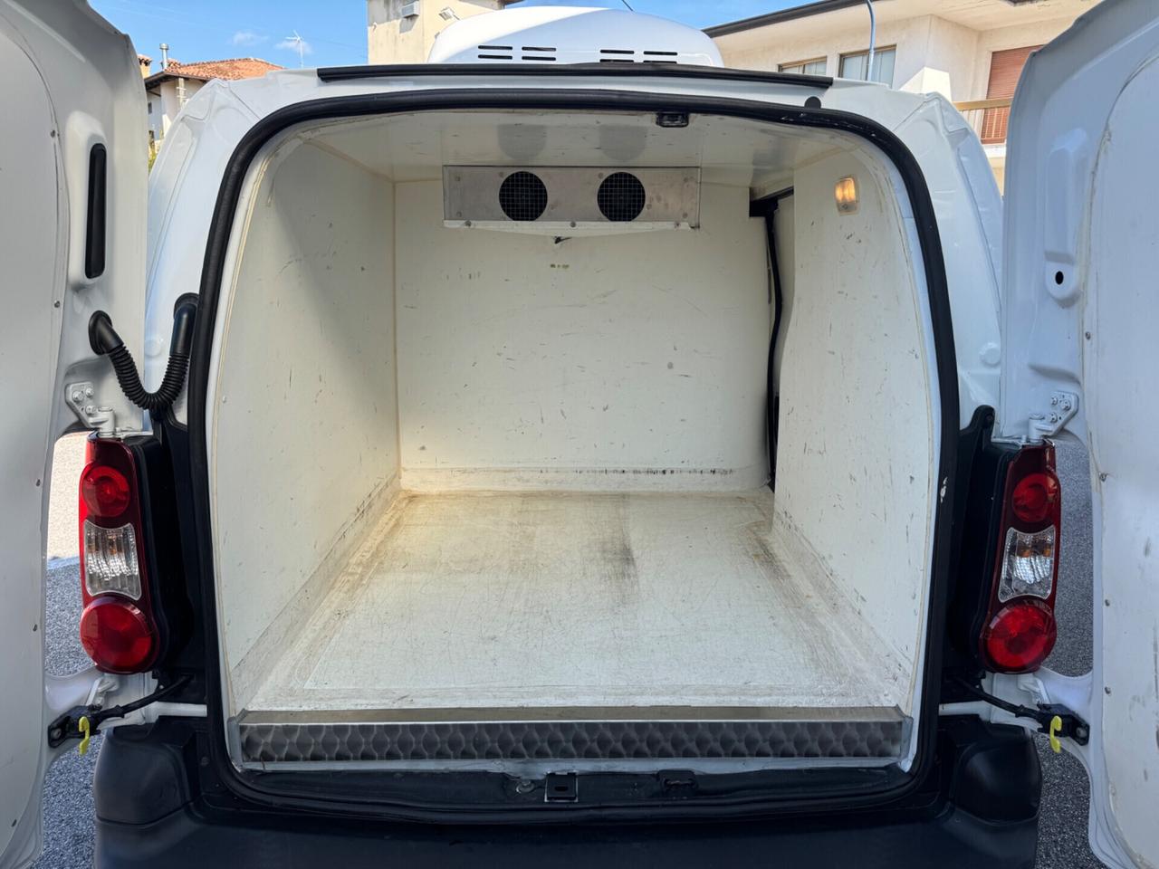 Berlingo 1.6HDi 75CV COIBENTATO