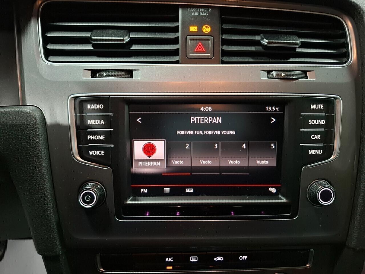 Volkswagen Golf 1.6 TDI 90 CV Neopatentato