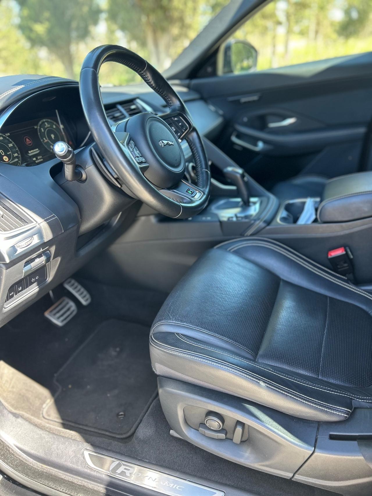 Jaguar E-Pace 2.0D 150 CV AWD R-Dynamic