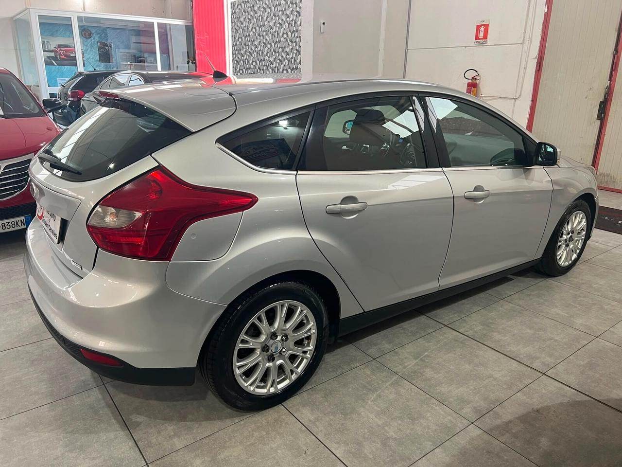 Ford Focus 1.6 116 CV - TITANIUM - 2014