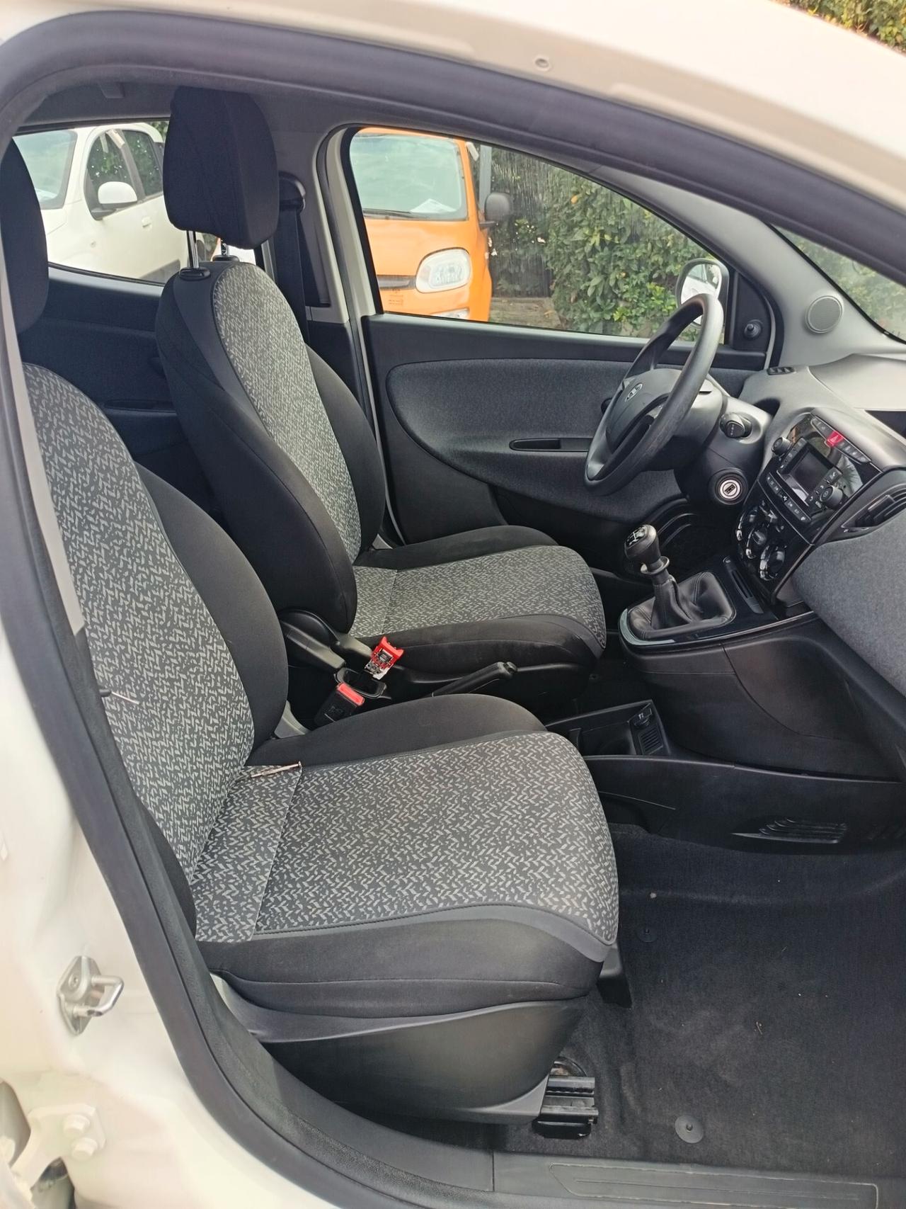 Lancia Ypsilon 1.2 69 CV 5 porte S&S Elefantino Blu