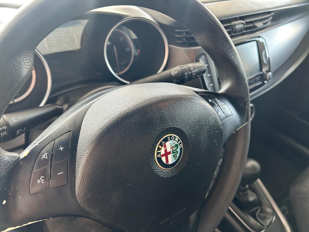 Alfa Romeo Giulietta 1.6 JTDm-2 Exclusive 2015