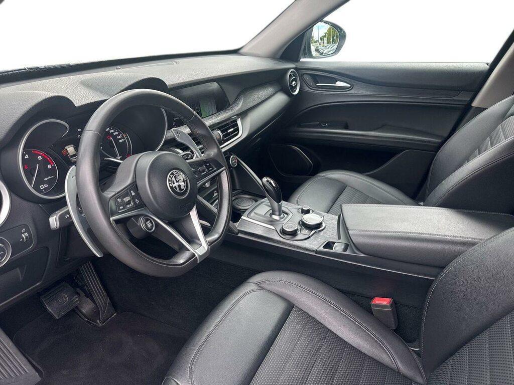 Alfa Romeo Stelvio 2.2 Turbo B-Tech Q4 Auto