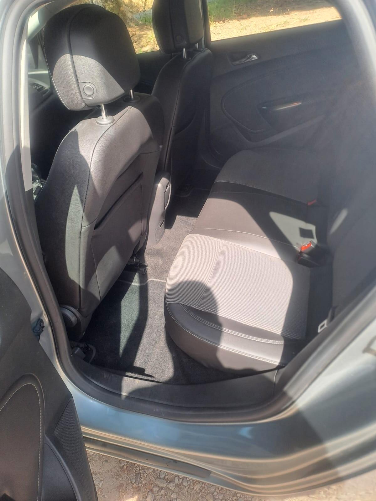 Opel Astra 1.4 Turbo 140CV 5 porte Cosmo km 118mila