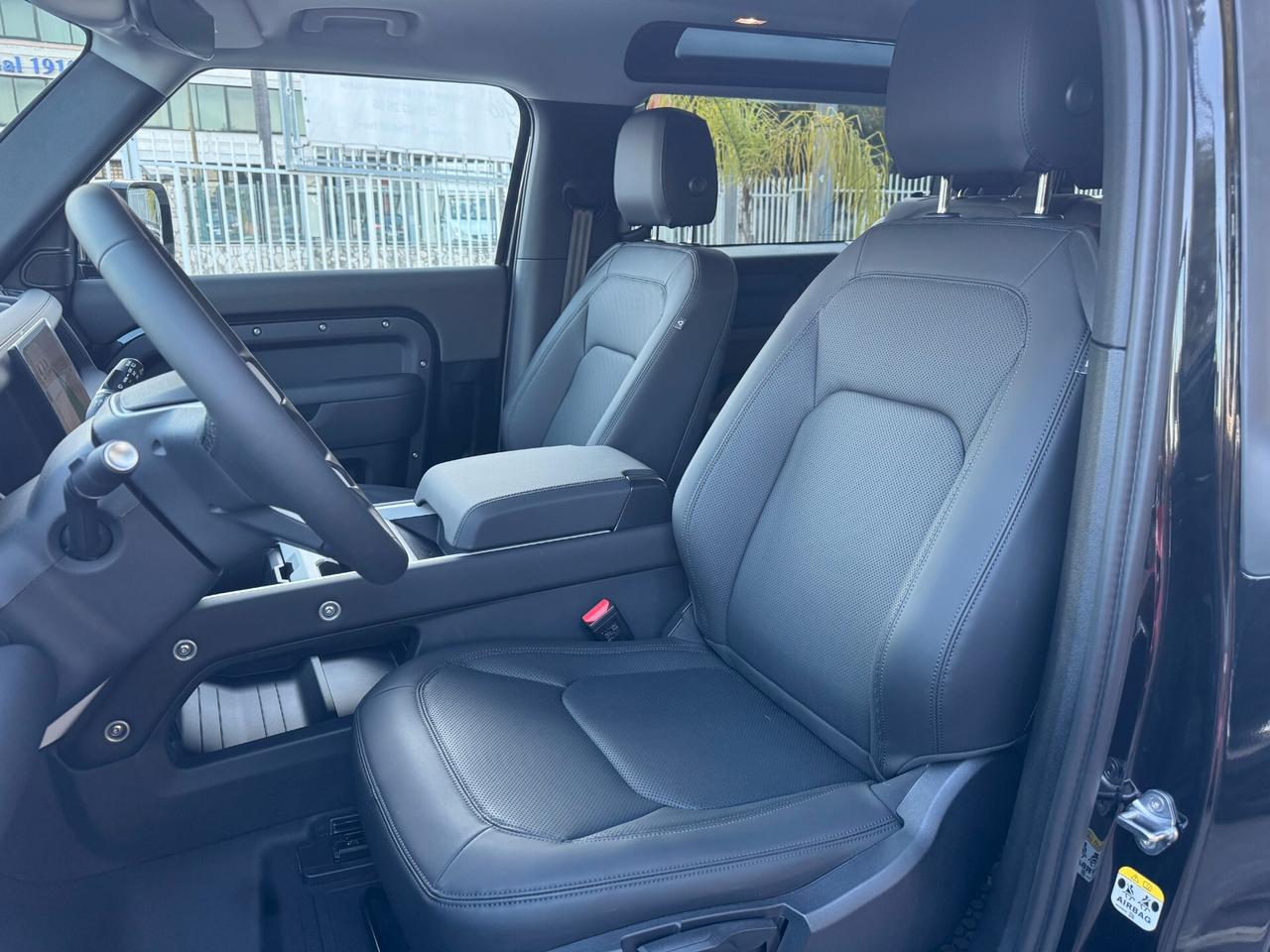 Land Rover Defender 90 3.0D I6 200 CV AWD Auto X-Dynamic SE