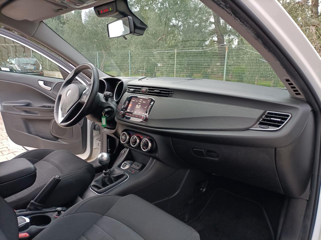 Alfa Romeo Giulietta 1.6 JTDm 120 CV