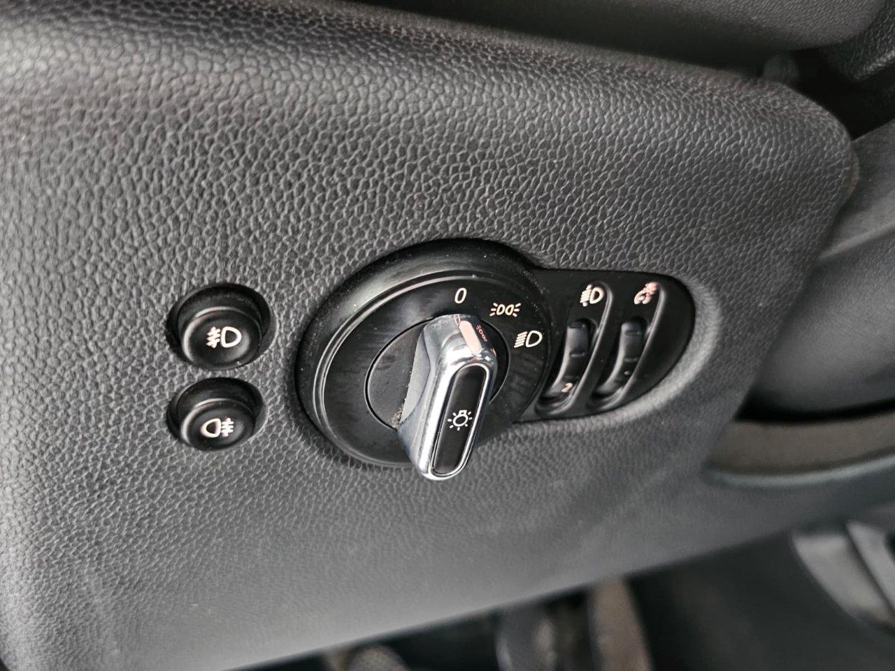 Mini 3 Porte One D Hype 1.5 D