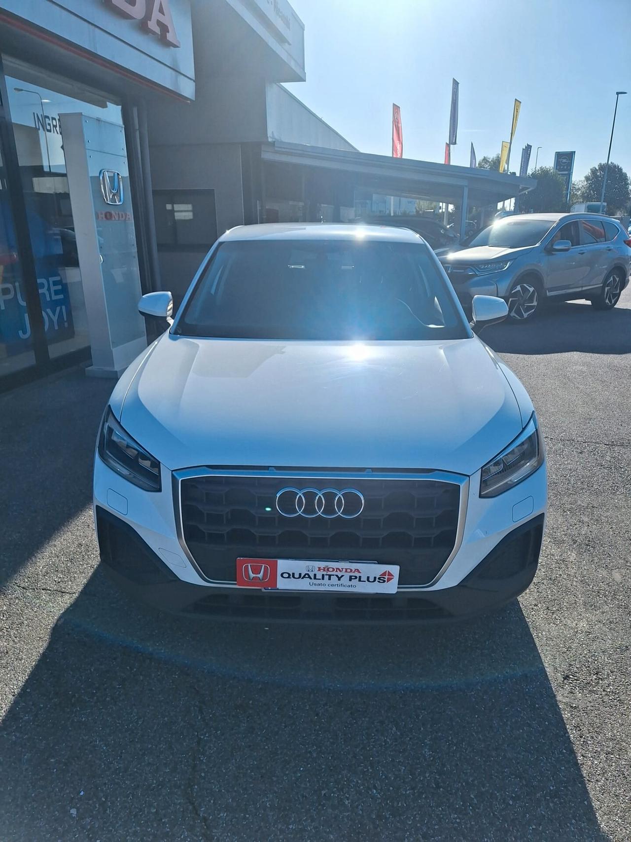 Audi Q2 30 TFSI Business