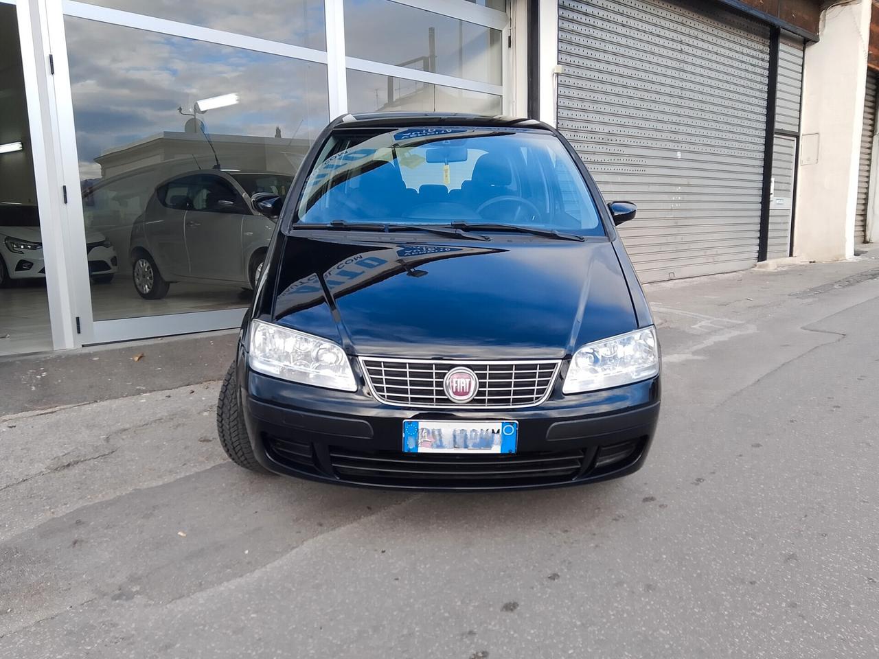 Fiat Idea 1.4 BlackLabel