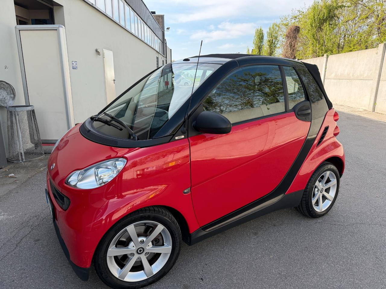 Smart ForTwo 1000 62 kW cabrio pulse