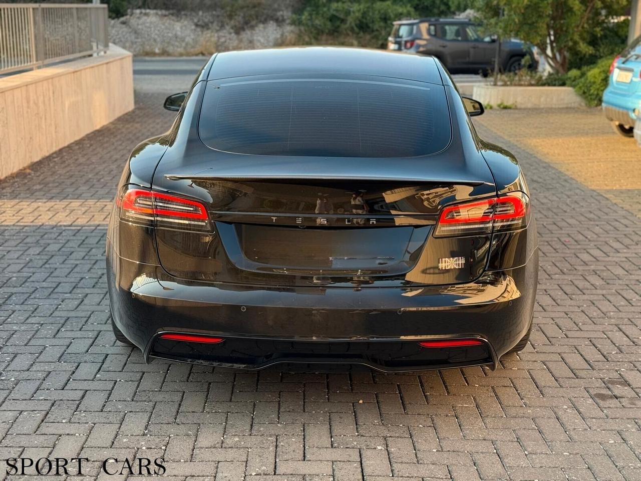 Tesla Model S 1020 cavalli Plaid